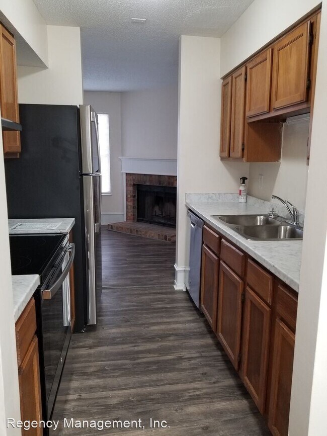 Building Photo - 3 br, 2.5 bath House - 26 Somerset Pkwy 26