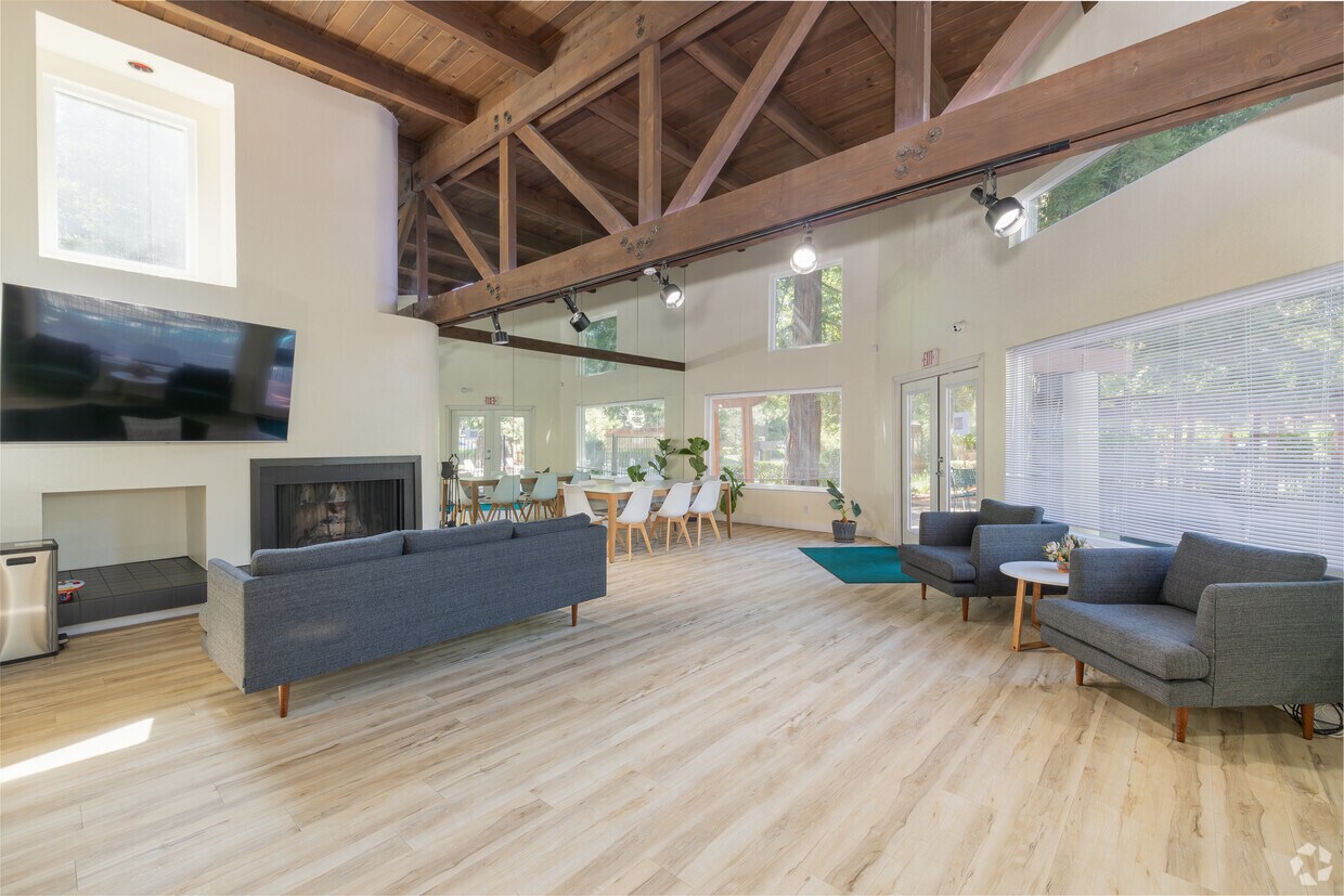 Primary Photo - Linden Lane Apartments