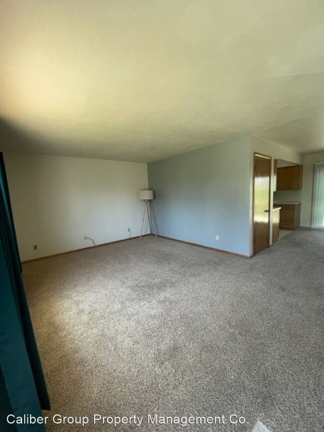 Building Photo - 3 br, 1 bath House - 3318 West Ridge