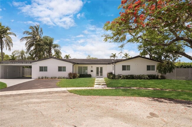 Building Photo - 10271 SW 108th St