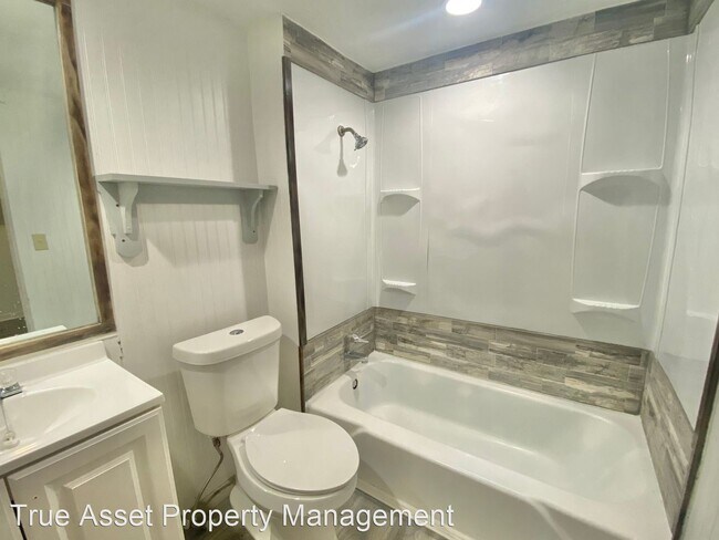 Building Photo - 2 br, 1 bath House - 2415 22nd Pl