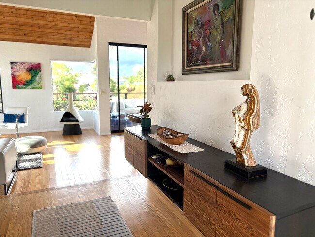 Foto del edificio - 4328 Proctor Pl