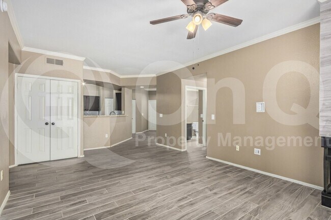Foto del edificio - 3236 E Chandler Blvd