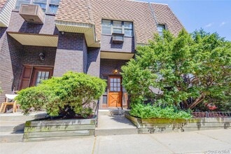 Building Photo - 31-46-44 29th St