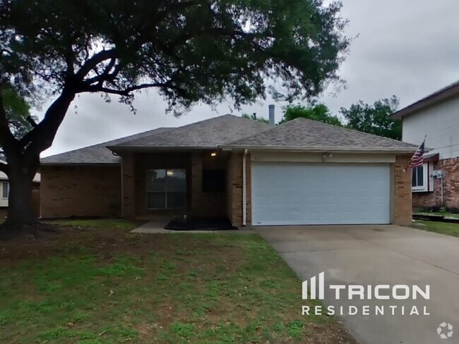 Building Photo - 8317 Cloverglen Ln