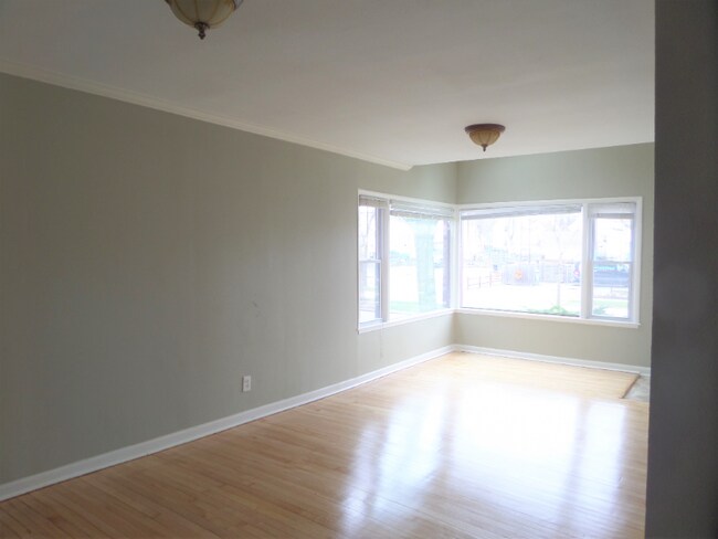 Foto del edificio - 2928 N Humboldt Blvd