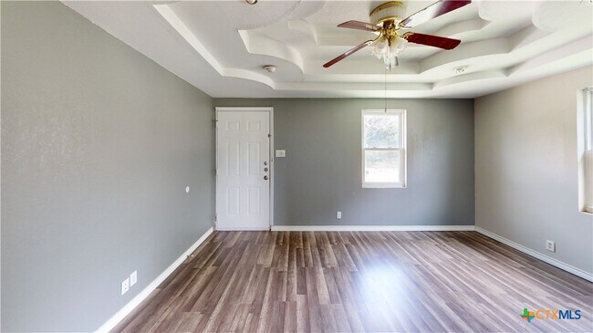 Foto del edificio - 9312 Hogan Rd