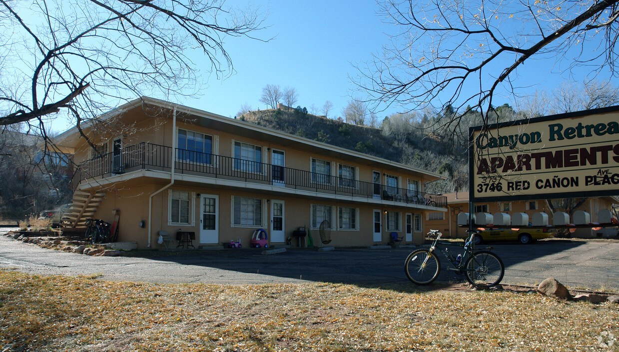 Primary Photo - Canyon Retreat Apartments