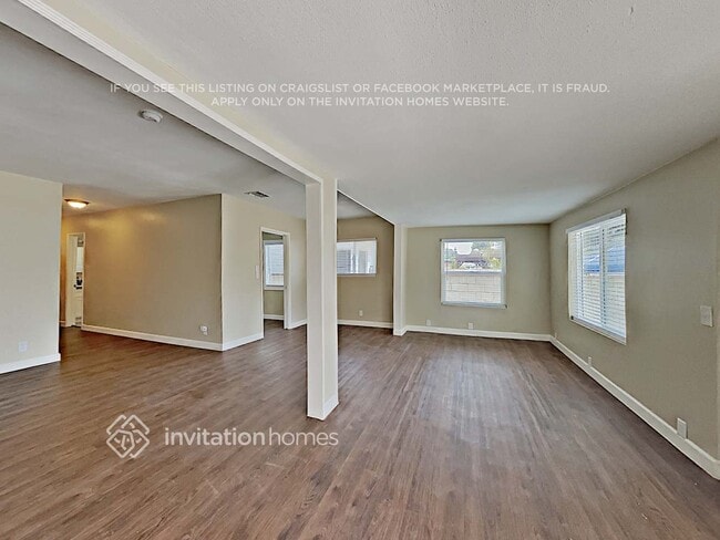 Building Photo - 6952 Donna Ave