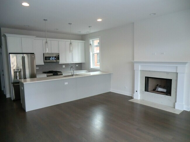 Foto del edificio - 1513 W Diversey Pky
