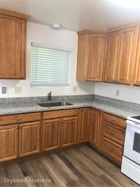 Building Photo - 3 br, 2 bath House - 455 Juana #1