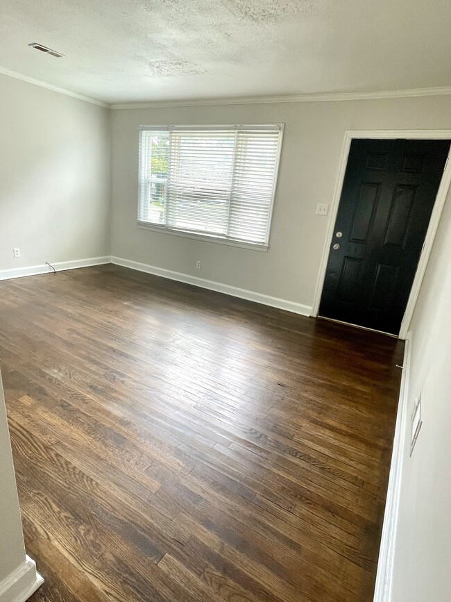 Living Room - 3127 Revolution Park Dr