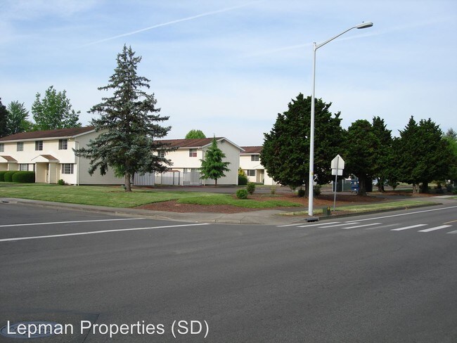 Foto del edificio - 1212 34th Ave SE