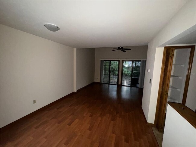 Building Photo - 809 SW 55th Terrace