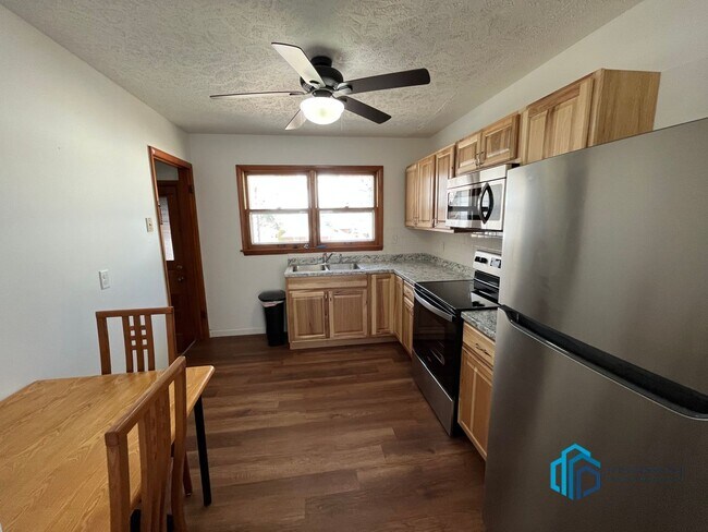 Building Photo - 1819 N 58th St
