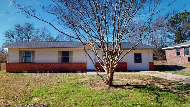 Building Photo - 123 Nann St