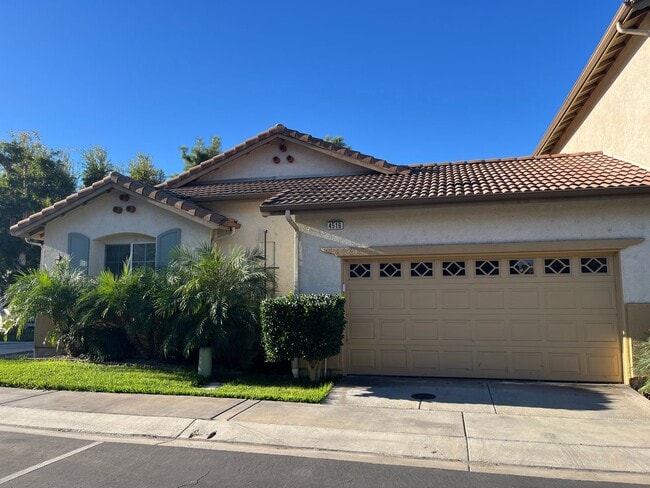 Photo - Spacious single story 2-bed home with an o...