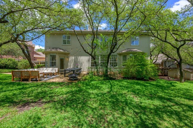 Foto del edificio - 12329 Pleasant Hill Ct