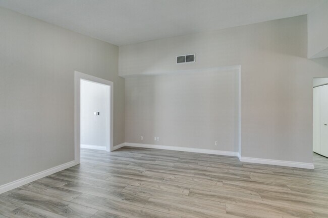 Foto del edificio - Beautiful Upgraded 3 Bedroom Home in Southwest Las Vegas!