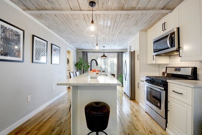Foto del edificio - 2609 E 3rd St