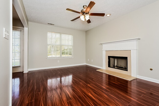 Building Photo - 9312 Scarlett Dr SW