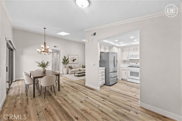 Foto del edificio - 8933 Yolo Cir