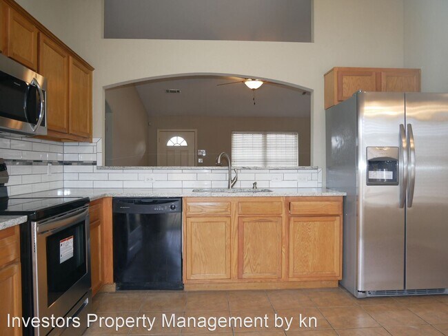 Building Photo - 3 br, 2 bath House - 2610 Red Oak Drive