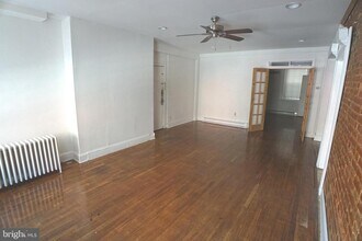 Building Photo - 804 Cathedral St