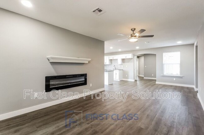 Building Photo - 3605 NW 52nd St