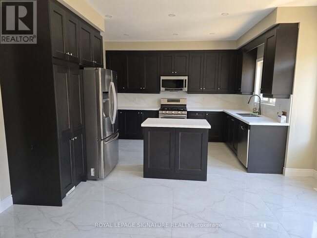 Photo du bâtiment - 152 McKnight Ave