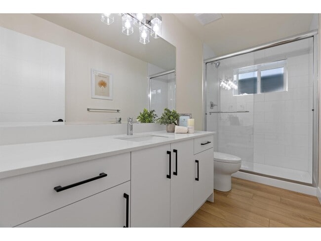 Photo du bâtiment - 20162-20182 82 Ave