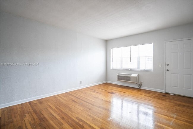 Building Photo - 330 84th St