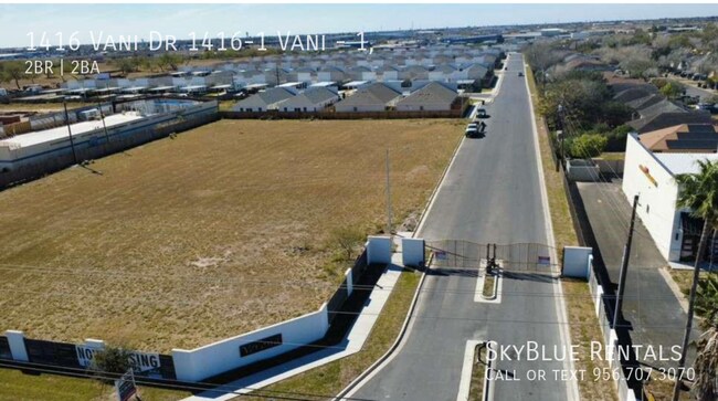 Building Photo - 1416 Vani Dr