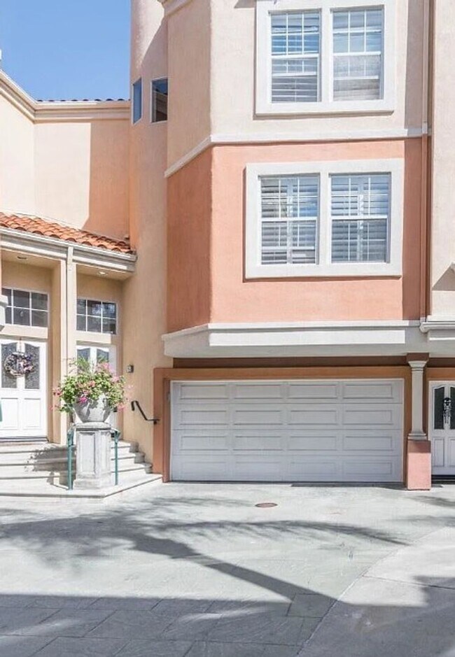 Building Photo - ? Stunning 3 Bedroom Home in Westpark – Corte Bella | 2-Car Garage | Pet Friendly | Available Apr...