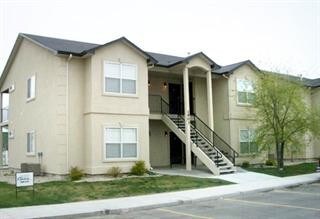 Building Photo - 2112 E White Oak Ct
