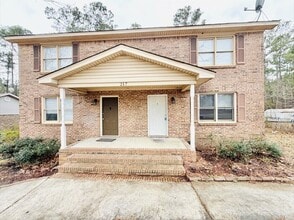 Building Photo - 217 Wynn Way