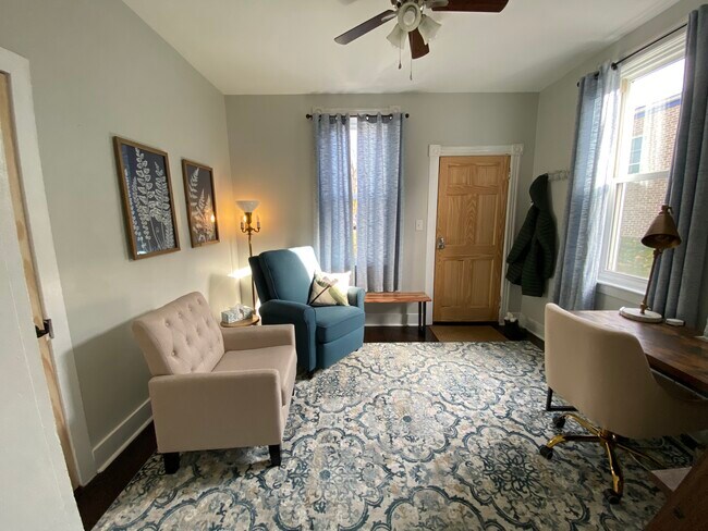 Foto del edificio - 13580 Monterey Ln