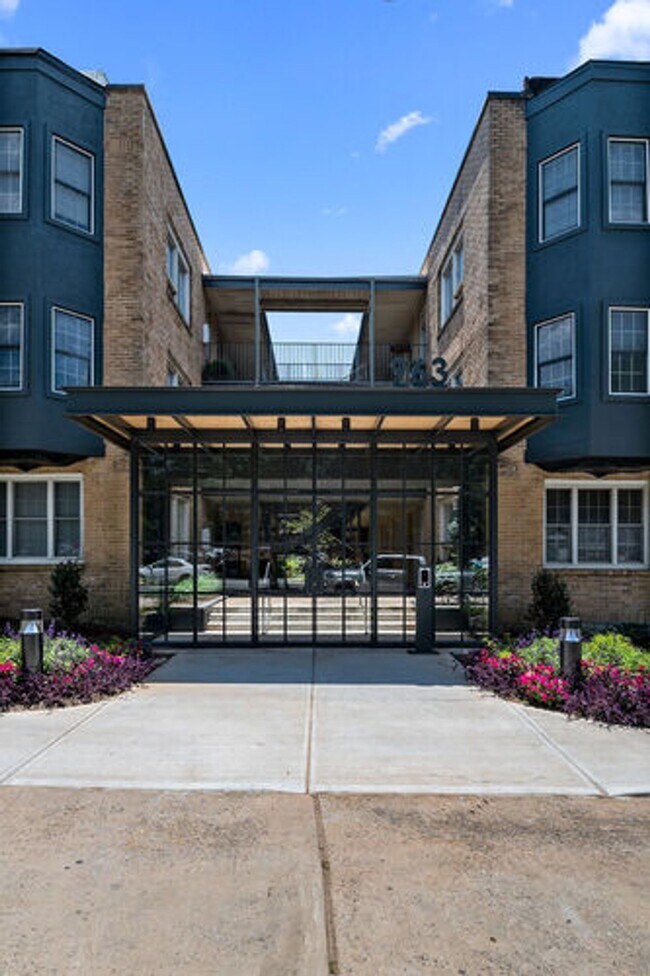 Foto del edificio - Brand New Luxury Apartments Steps from Beltline