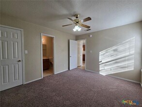 Building Photo - 2808 Leroy Cir