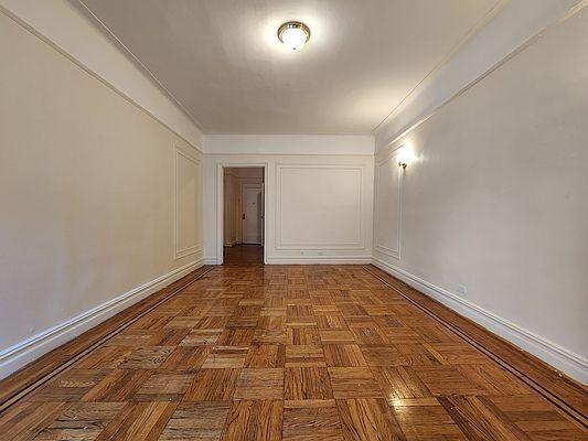 Foto del edificio - 1 bedroom in BRONX NY 10456