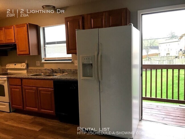 Building Photo - 2112 Lightning Dr