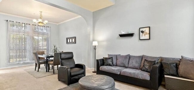 Foto del edificio - 5228 Warm Springs Trail