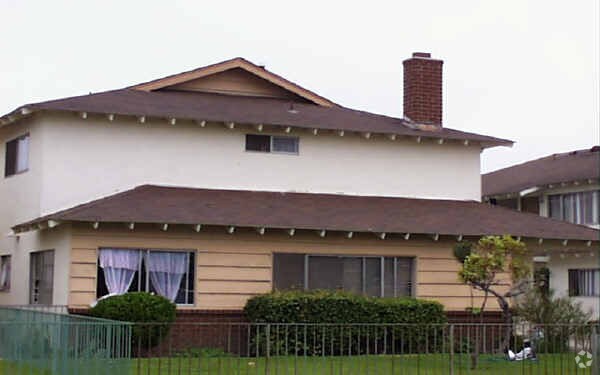 Building Photo - 331 Cuesta Del Mar Dr