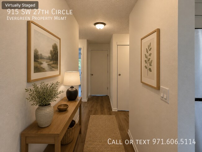 Foto del edificio - 915 SW 27th Cir