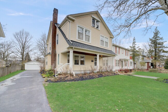 Building Photo - 2512 Kingston Rd