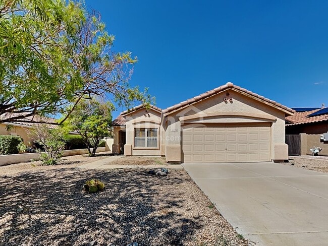 Building Photo - 10778 W Louise Dr