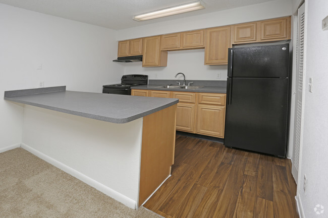 1BR,1BA_567 SF - Avenue 1601