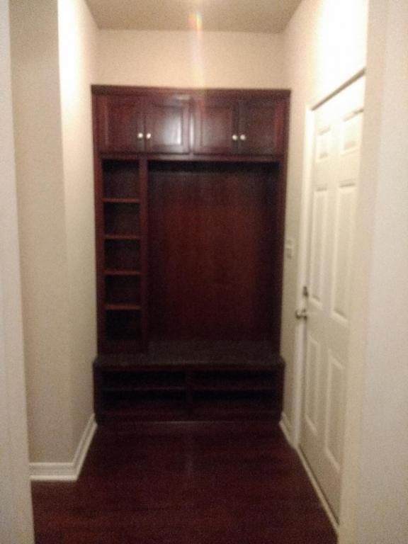 Foto del edificio - 7935 Park Place Dr N