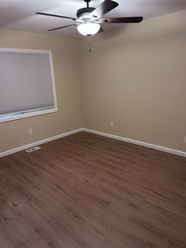 Foto del edificio - 6040 Sand Wedge Cir