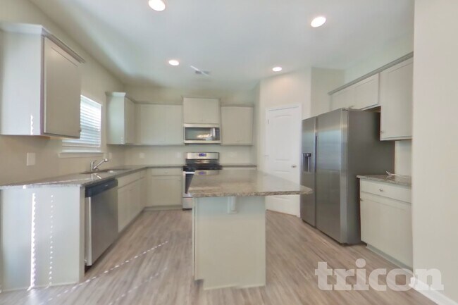 Foto del edificio - 307 Arbor Cir